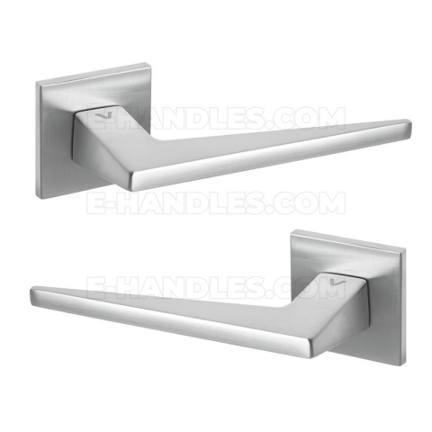 Klamka Lima Fit rozeta kwadratowa R67F chrom-satyna Klamka Lima Fit rozeta kwadratowa R67F chrom-satyna