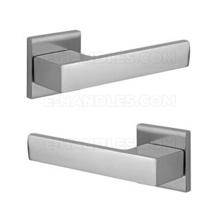 Klamka TotalQ Fit rozeta kwadratowa R67F chrom-satyna
