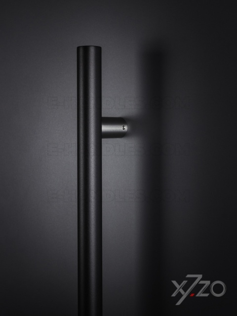 Pochwyt z1b Ø30, długość 1150mm, mocowanie 90°, czarny x7.zo