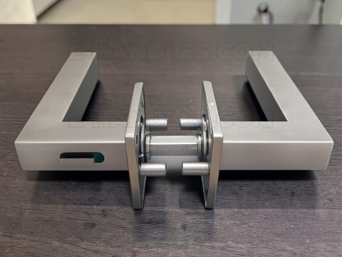 Klamka z blokadą SQUARE WC Q Lock SS - stal nierdzewna matowa, do drzwi 38-45mm
